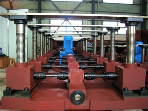 絲桿升降機(jī)聯(lián)動(dòng)平臺